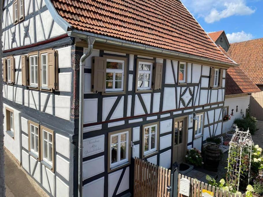 Altes Grabenhoefchen - 5 Sterne Ferienhaus Sondheim Exterior photo
